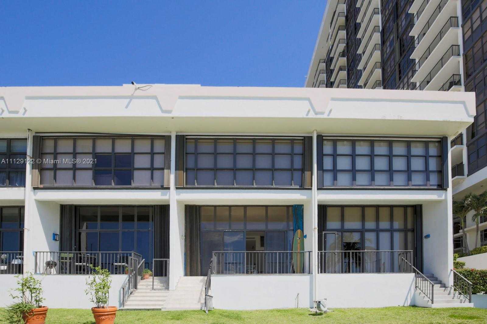 Small Image of 1865 Brickell Ave, Miami, FL 33129, USA Number 27