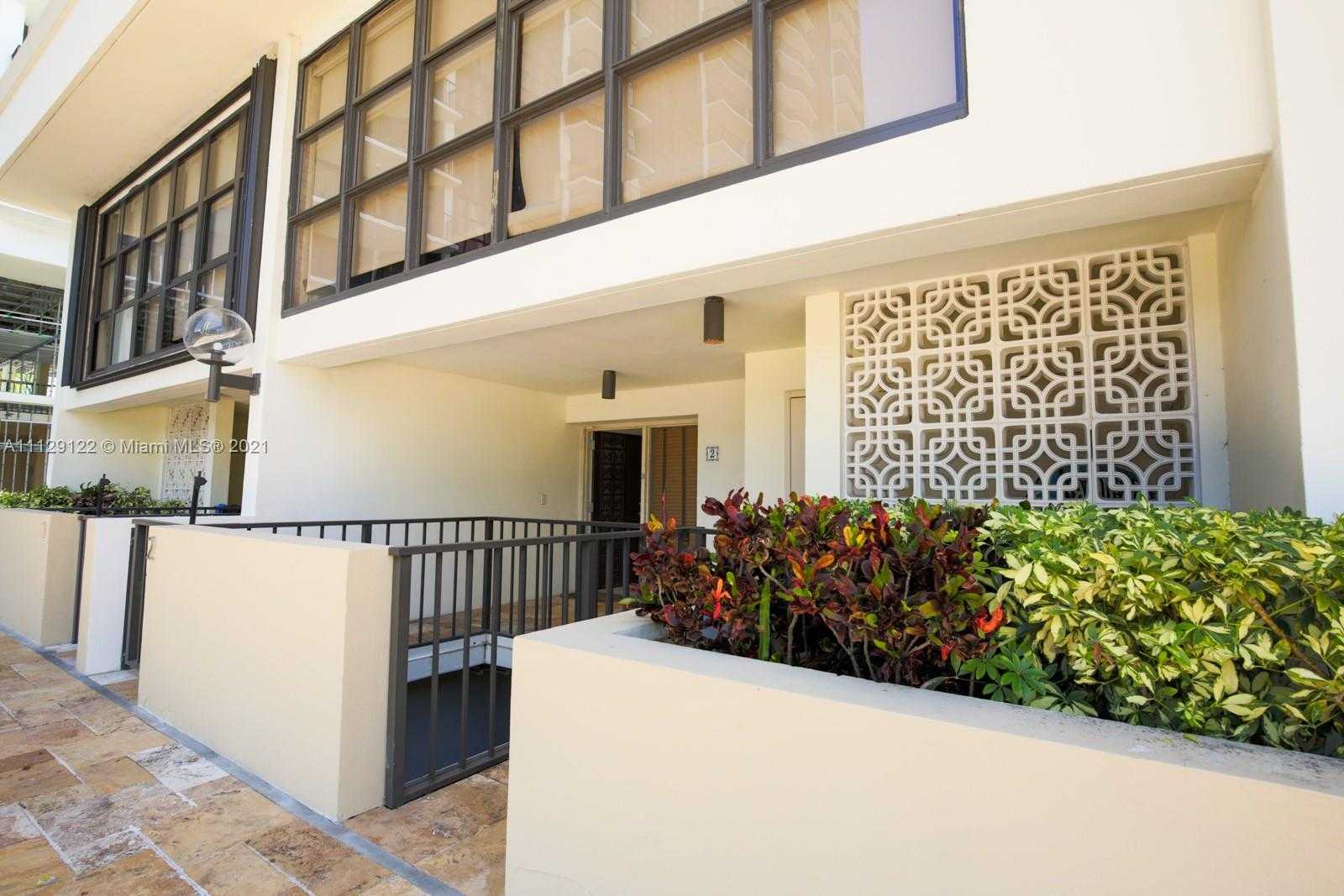 Small Image of 1865 Brickell Ave, Miami, FL 33129, USA Number 30