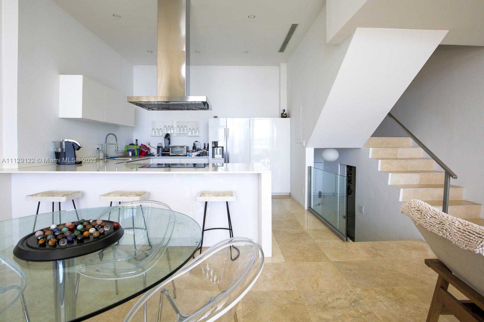 Small Image of 1865 Brickell Ave, Miami, FL 33129, USA Number 9