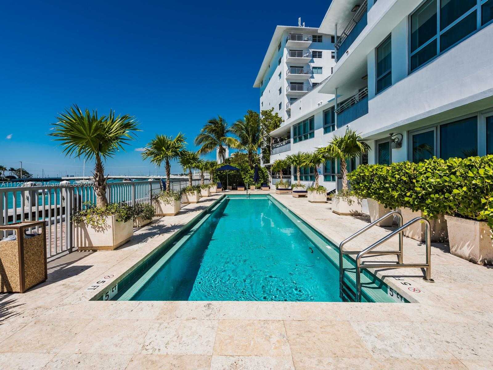 Small Image of 1445 16th St, Miami Beach, FL 33139, USA Number 3