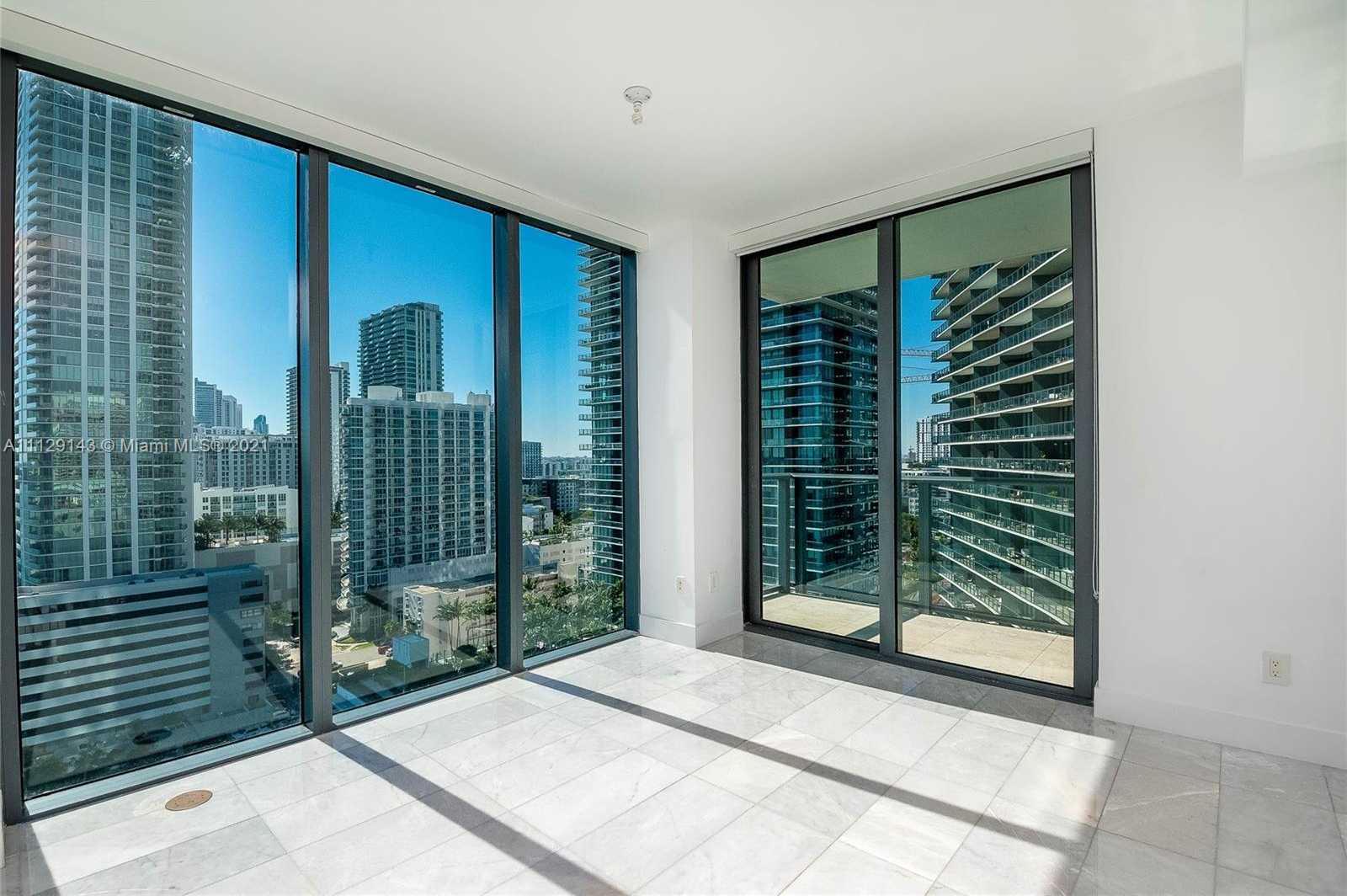 Small Image of 3131 NE 7th Ave, Miami, FL 33137, USA Number 14