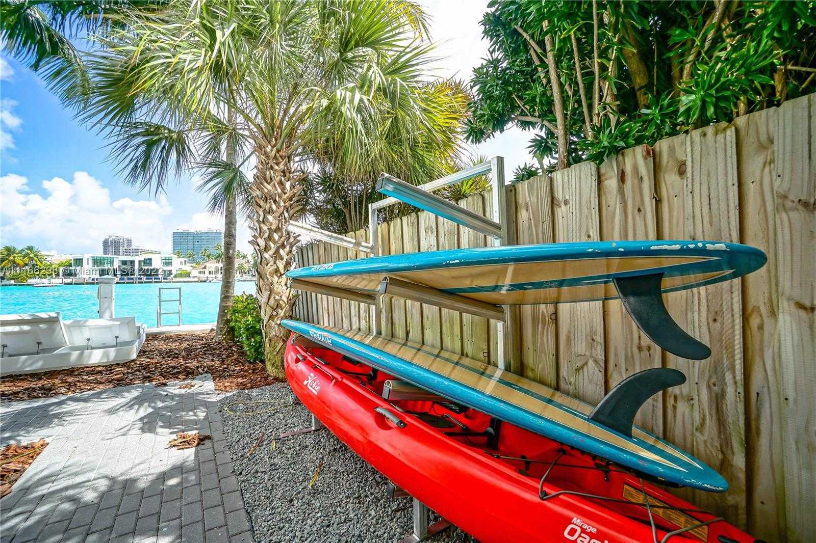 Small Image of 10201 EAST BAY HARBOUR #601, Bay Harbor Islands Number 40