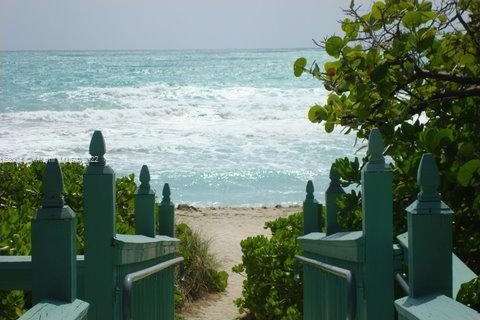 Small Image of 5401 COLLINS AVE #833, Miami Beach Number 19