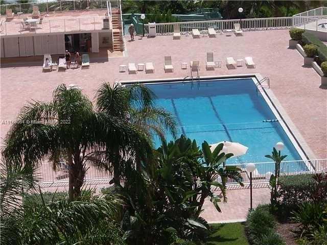 Small Image of 5401 COLLINS AVE #833, Miami Beach Number 22