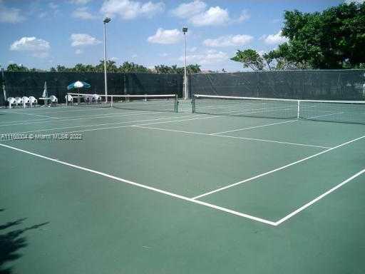 Small Image of 5401 COLLINS AVE #833, Miami Beach Number 23