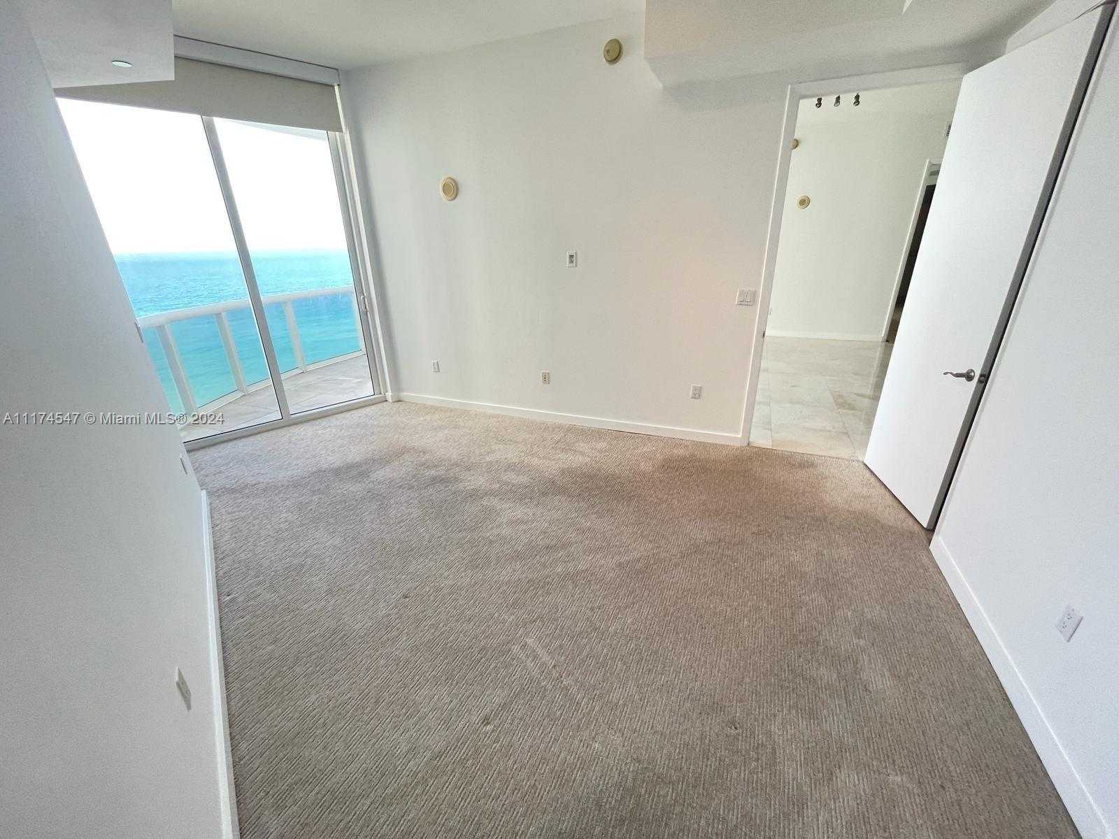 Small Image of 15901 COLLINS AVE #1003, Sunny Isles Beach Number 17