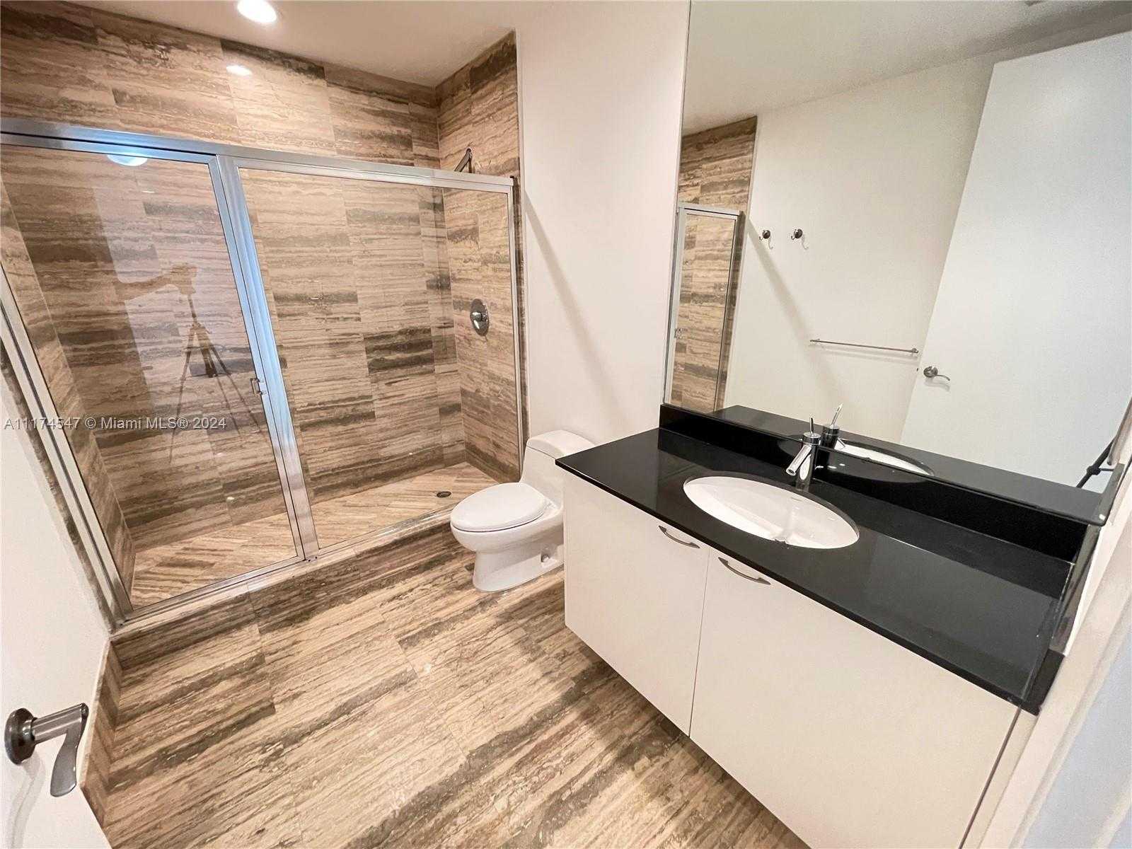 Small Image of 15901 COLLINS AVE #1003, Sunny Isles Beach Number 6