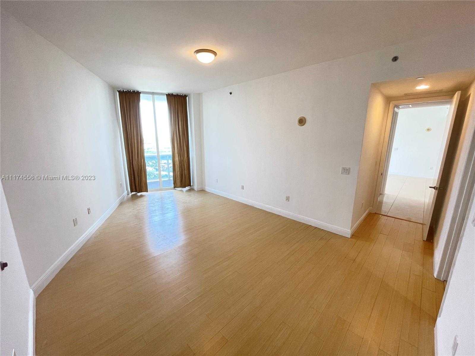 Small Image of 15901 COLLINS AVE #3005, Sunny Isles Beach Number 13