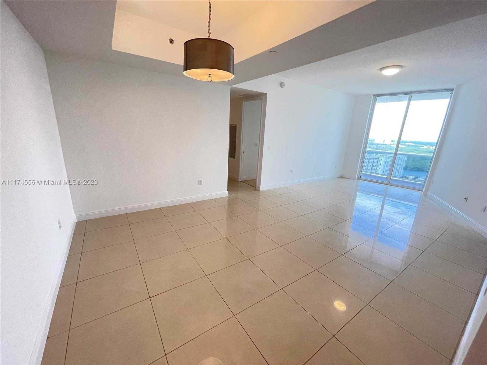 Small Image of 15901 COLLINS AVE #3005, Sunny Isles Beach Number 4