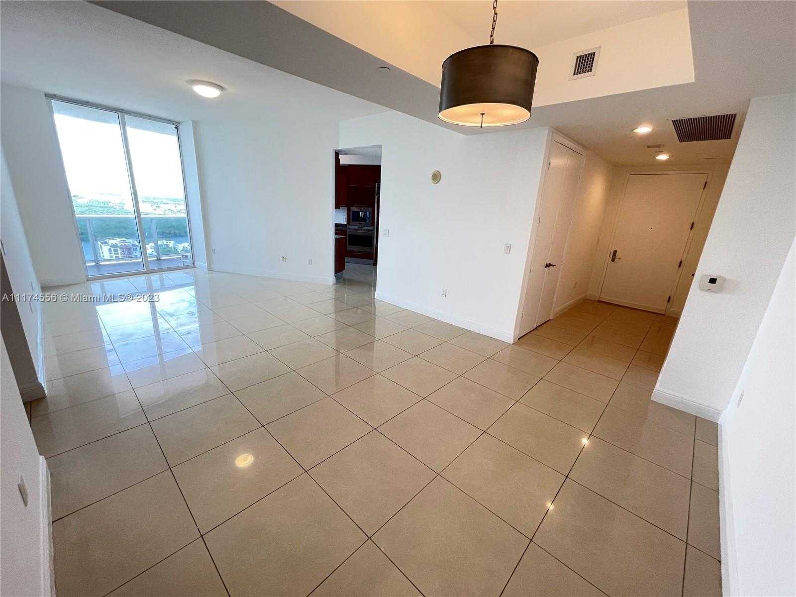 Small Image of 15901 COLLINS AVE #3005, Sunny Isles Beach Number 5