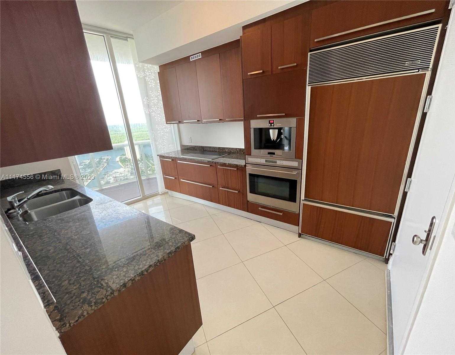Small Image of 15901 COLLINS AVE #3005, Sunny Isles Beach Number 7