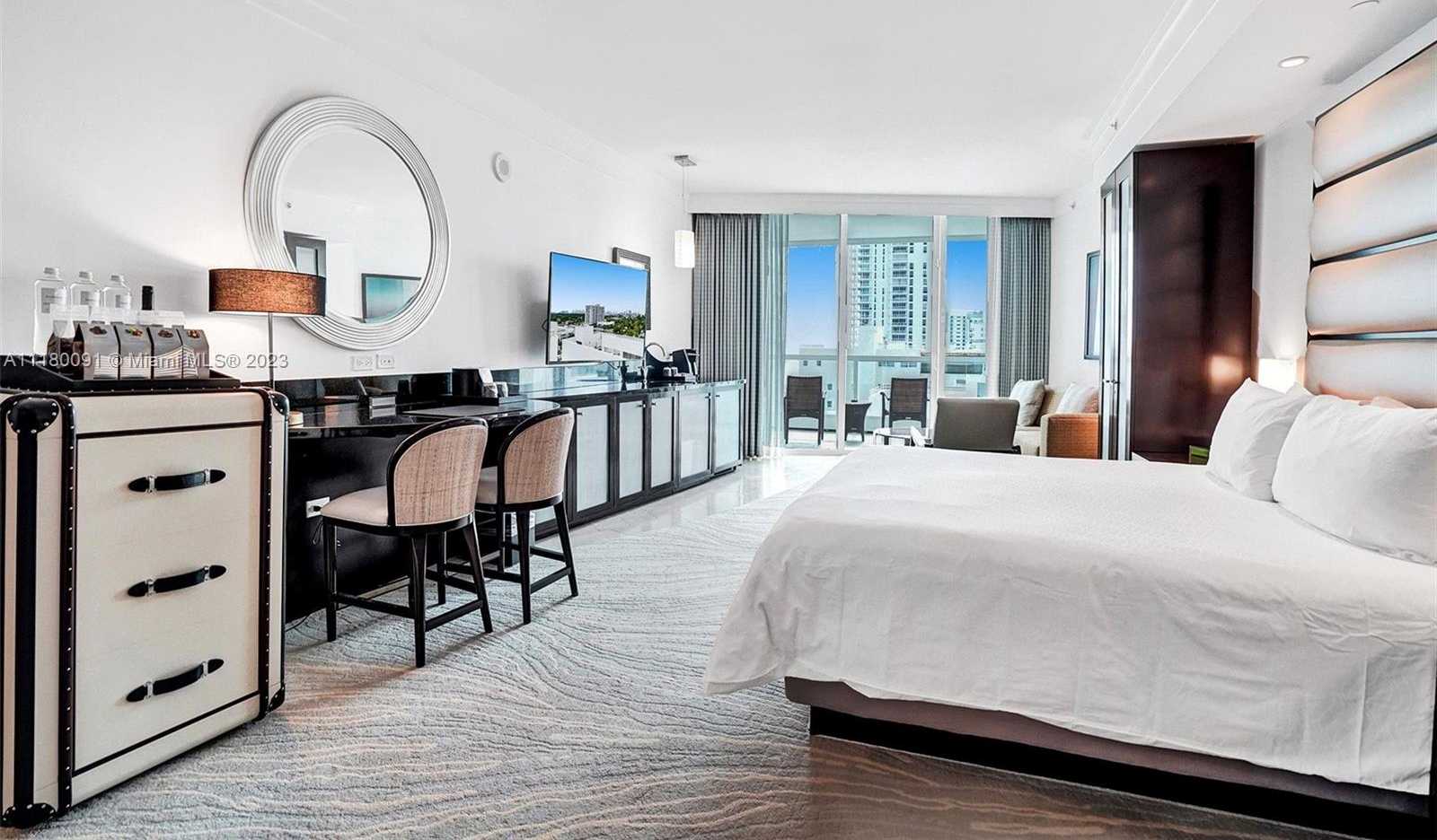 Small Image of 4391 COLLINS AVE #1016, Miami Beach Number 4
