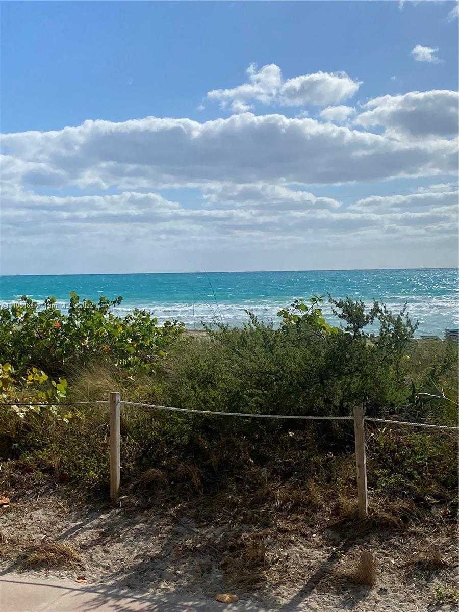 Small Image of 6801 COLLINS AVE #1102 (door 1111), Miami Beach Number 19