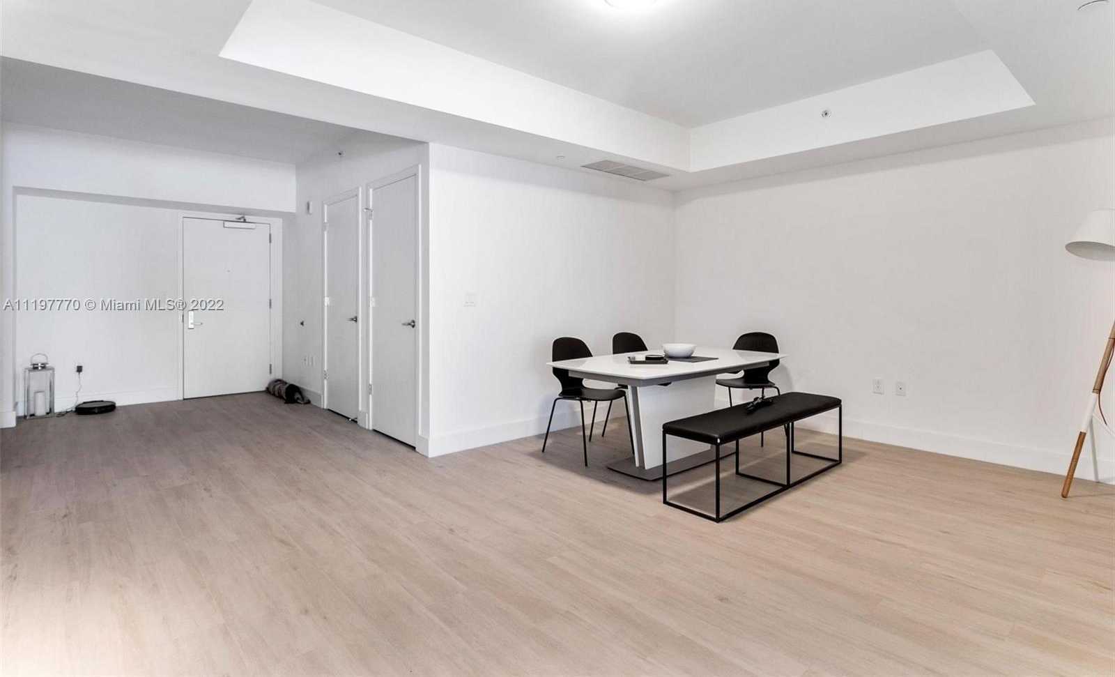 Small Image of 1010 BRICKELL AVE #1404, Miami Number 9