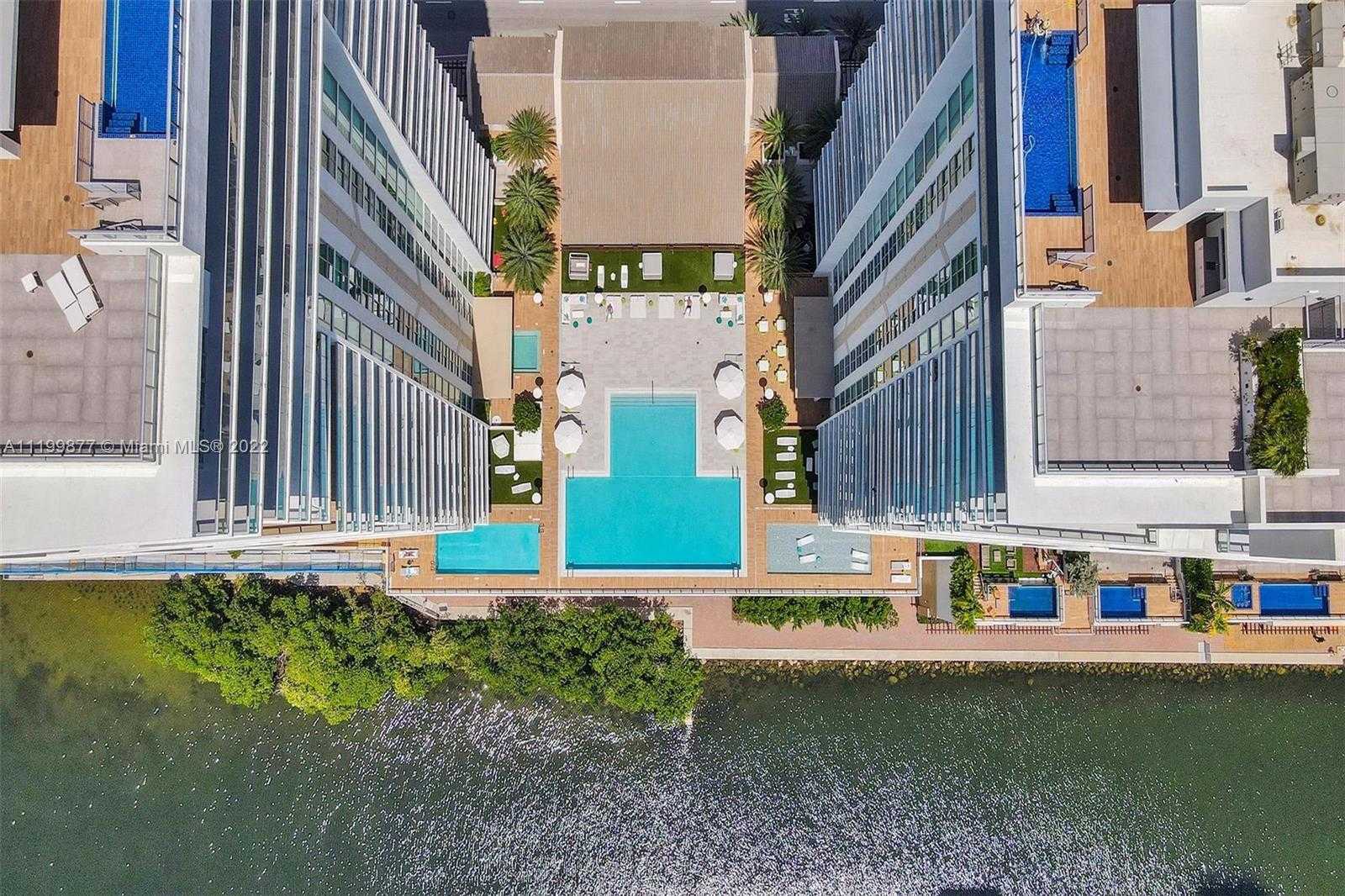 Small Image of Sunny Isles Beach Number 48