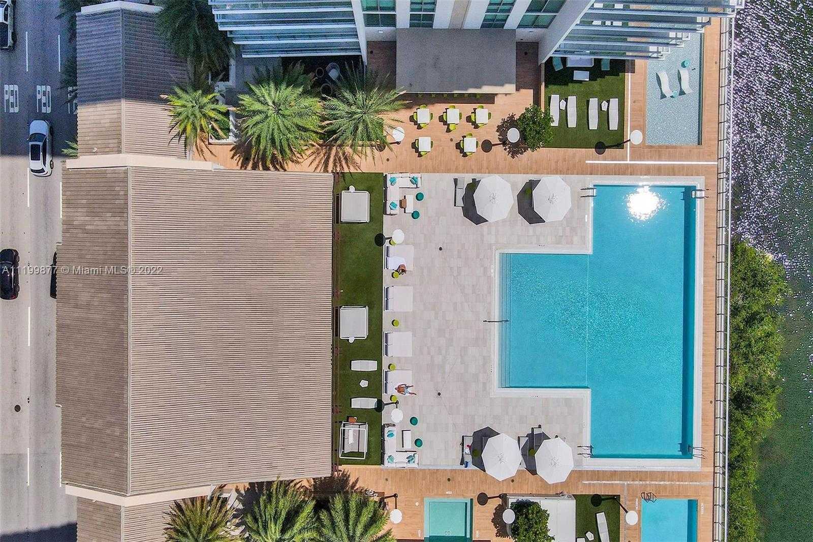 Small Image of Sunny Isles Beach Number 50