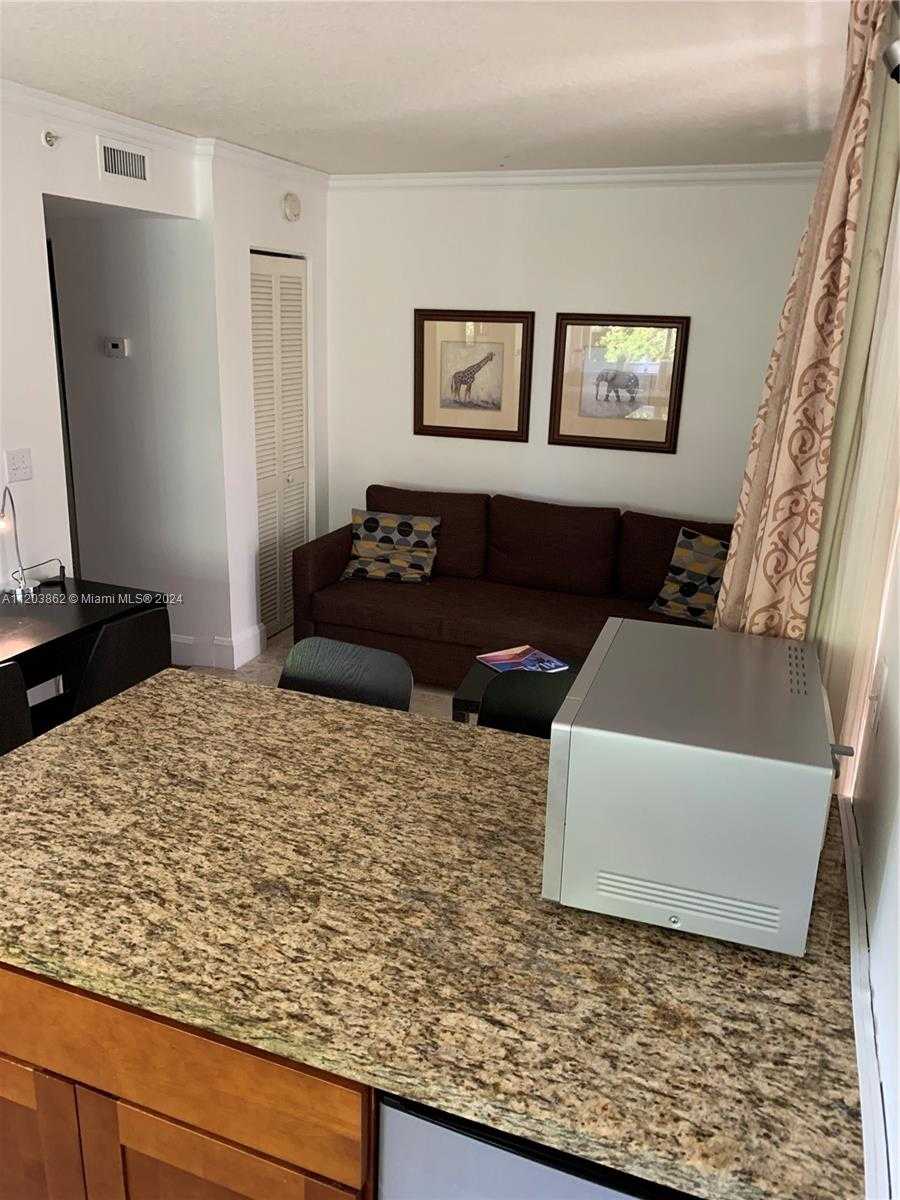 Small Image of 2951 SOUTH BAYSHORE DR #417, Miami Number 11
