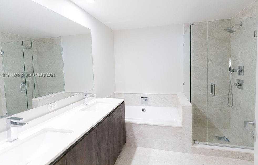 Small Image of 488 NORTH EAST 18TH ST #5012, Miami Number 43