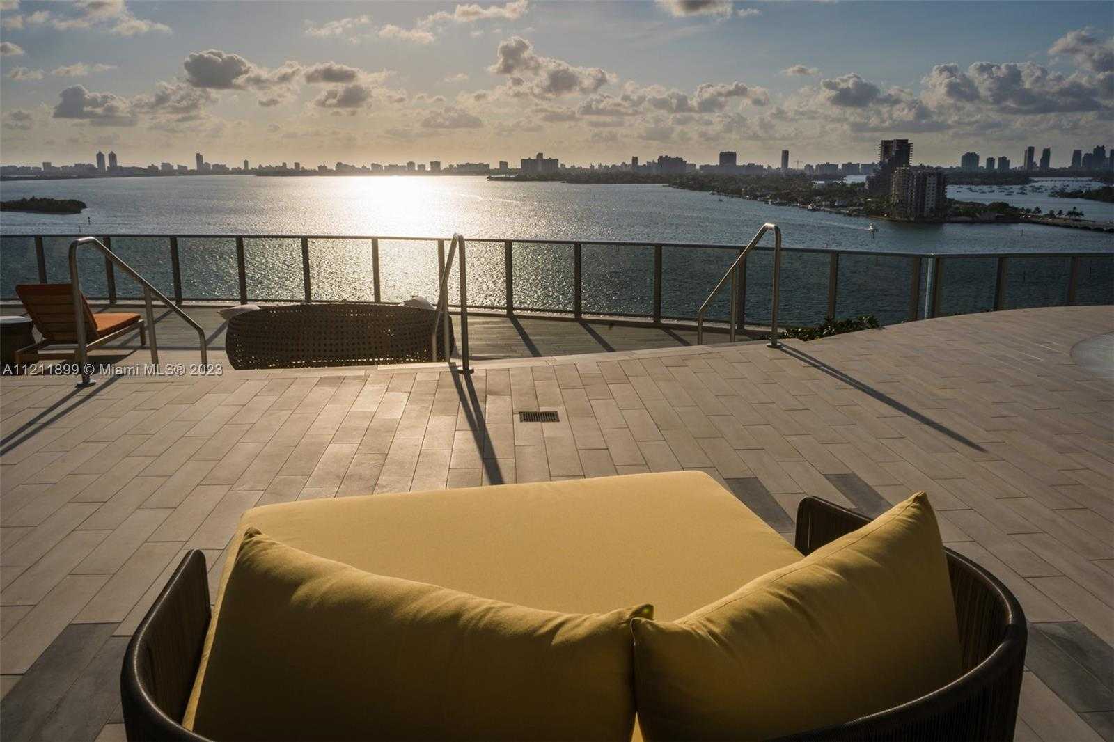 Small Image of 488 NORTH EAST 18TH ST #5012, Miami Number 72