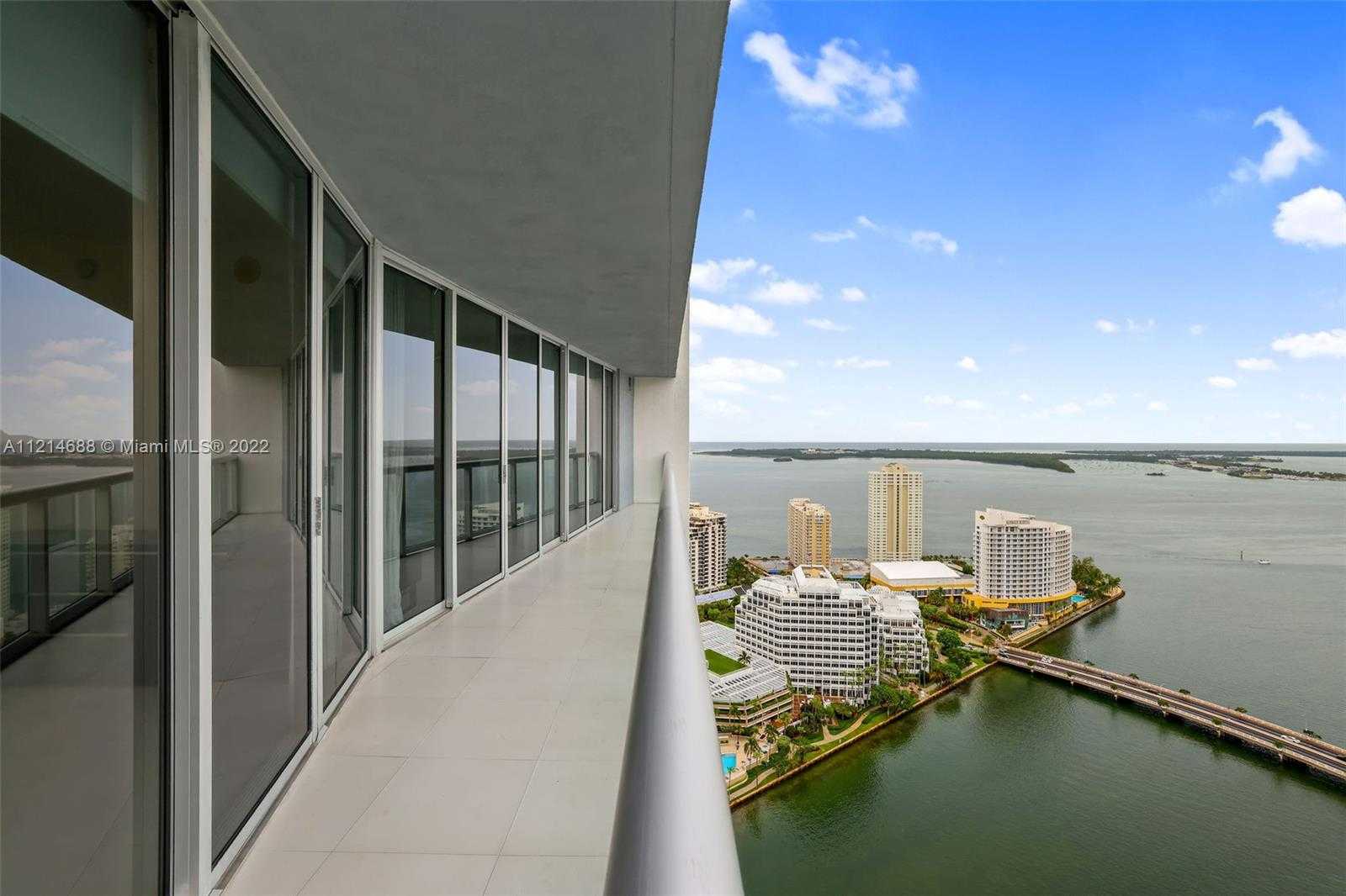 Small Image of 495 BRICKELL AVE #3903, Miami Number 12