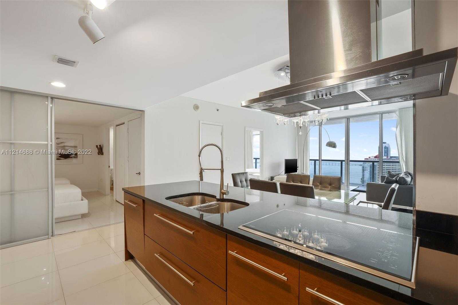 Small Image of 495 BRICKELL AVE #3903, Miami Number 4