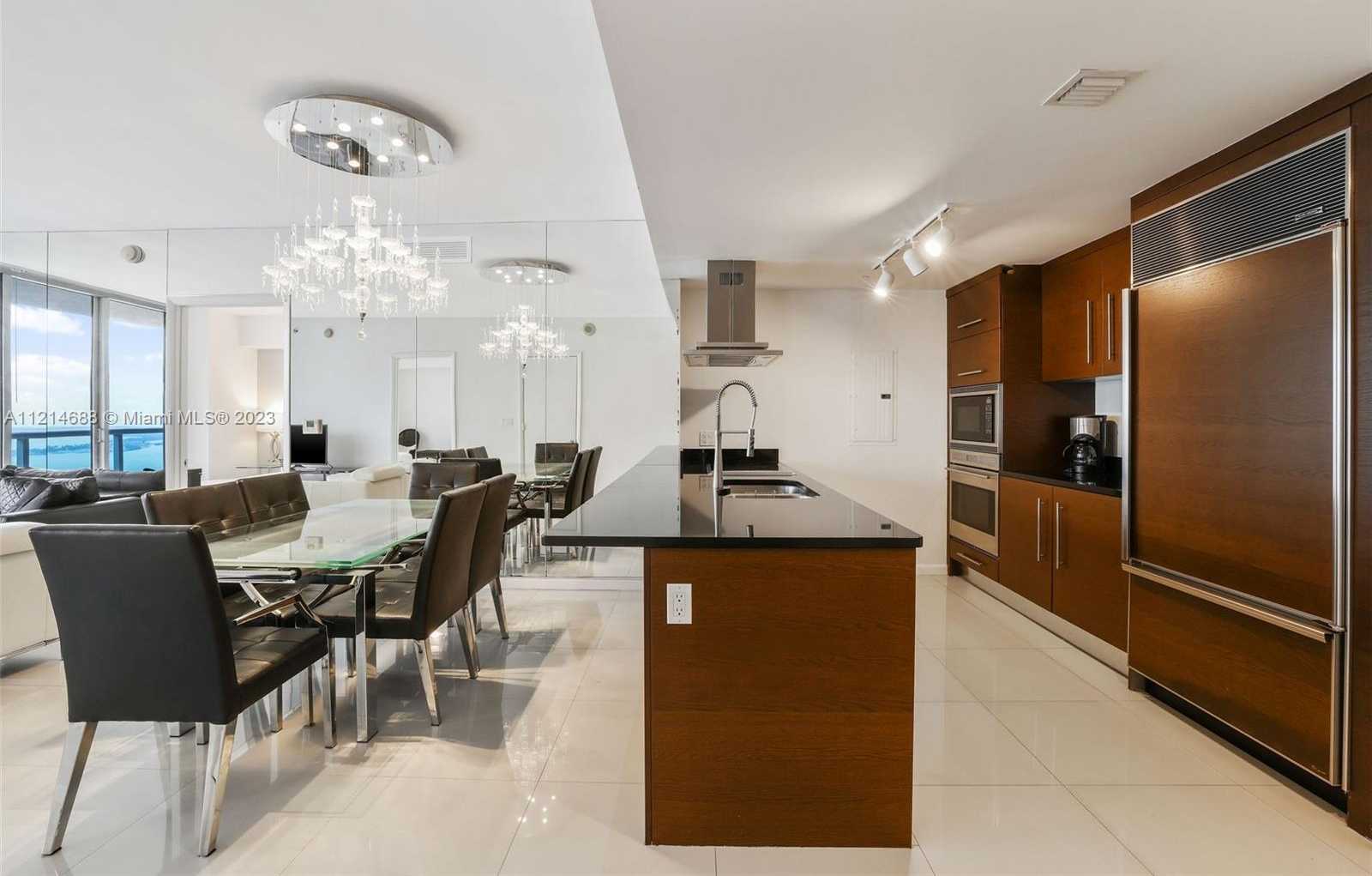 Small Image of 495 BRICKELL AVE #3903, Miami Number 6