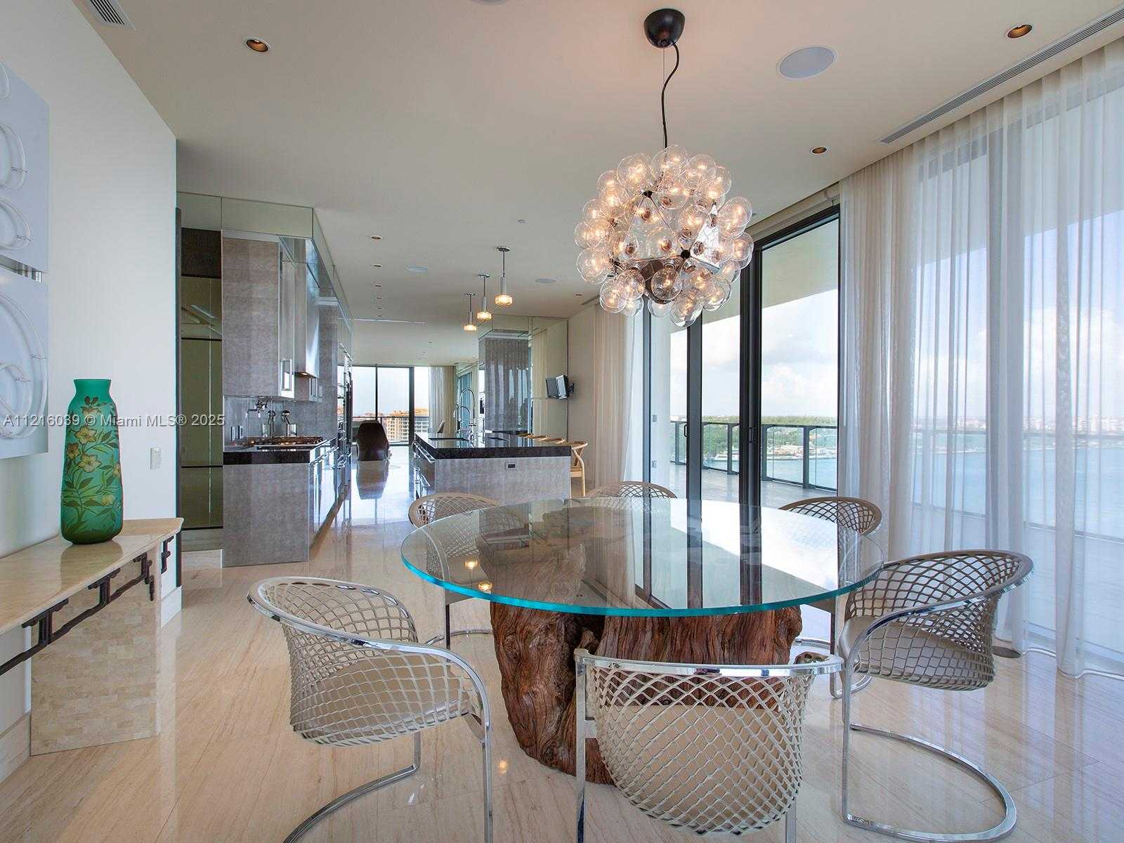 Small Image of 800 SOUTH POINTE DR #1204, Miami Beach Number 10