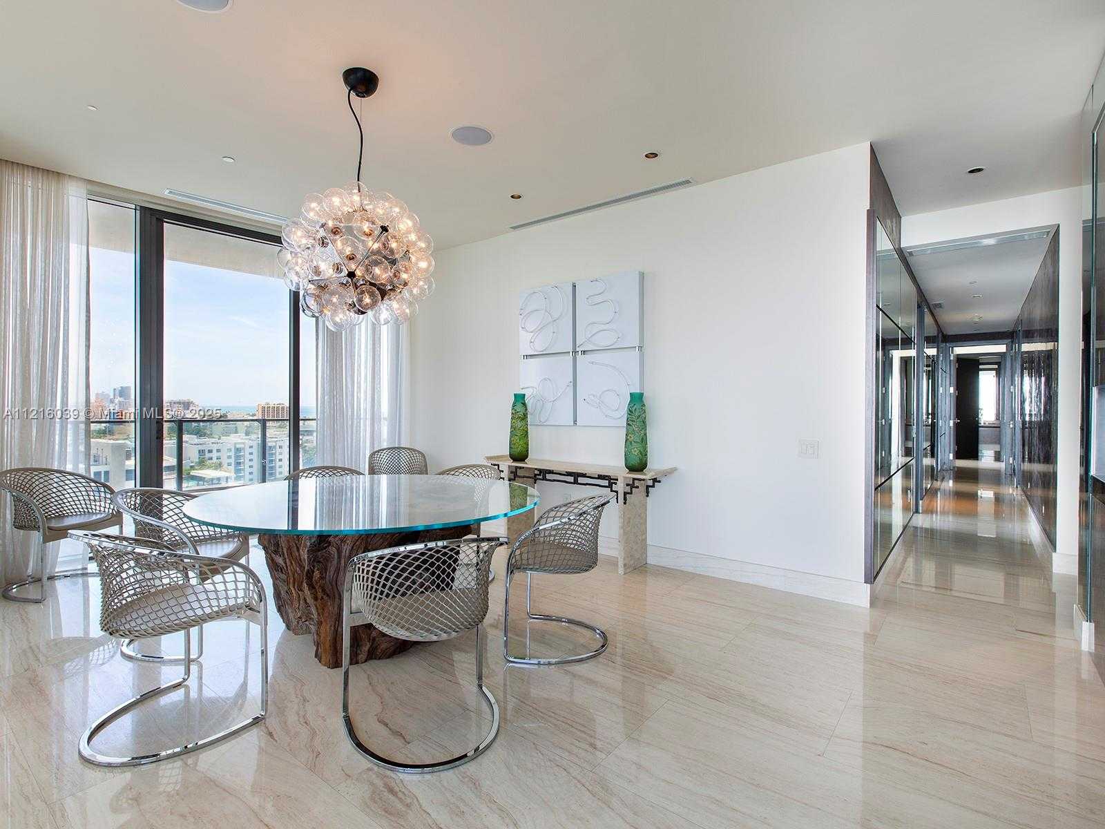 Small Image of 800 SOUTH POINTE DR #1204, Miami Beach Number 11