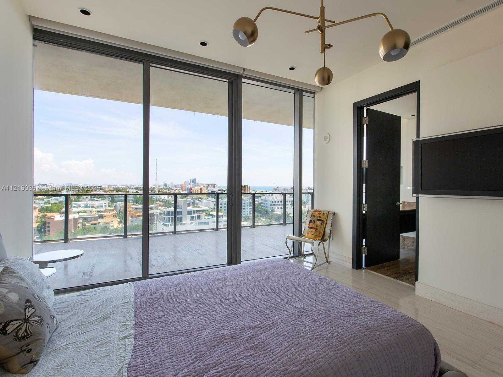 Small Image of 800 SOUTH POINTE DR #1204, Miami Beach Number 22