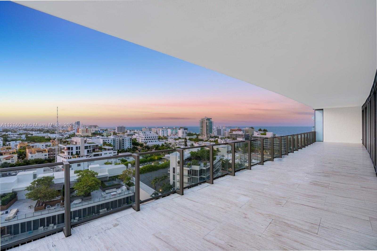 Small Image of 800 SOUTH POINTE DR #1204, Miami Beach Number 33