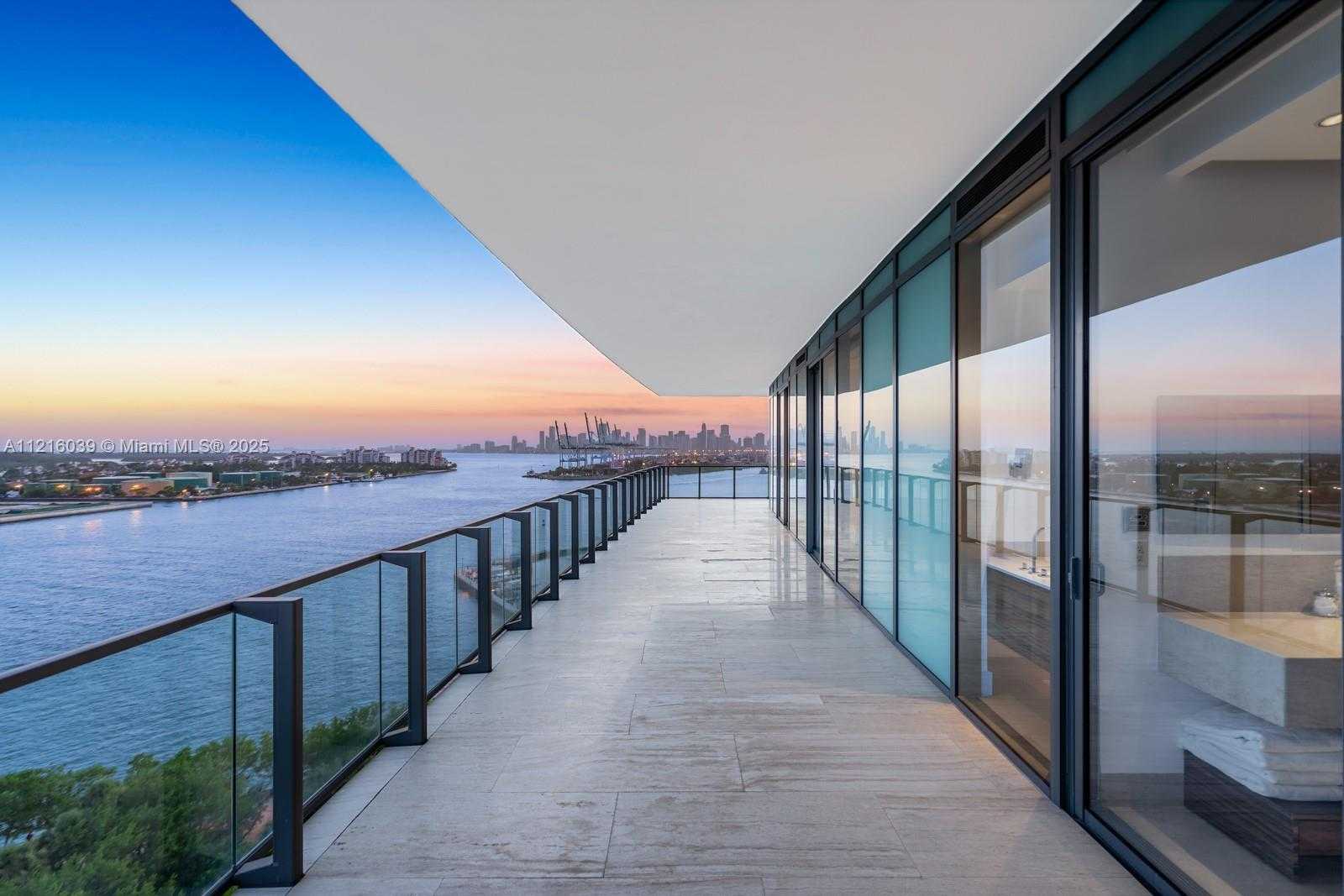 Small Image of 800 SOUTH POINTE DR #1204, Miami Beach Number 34