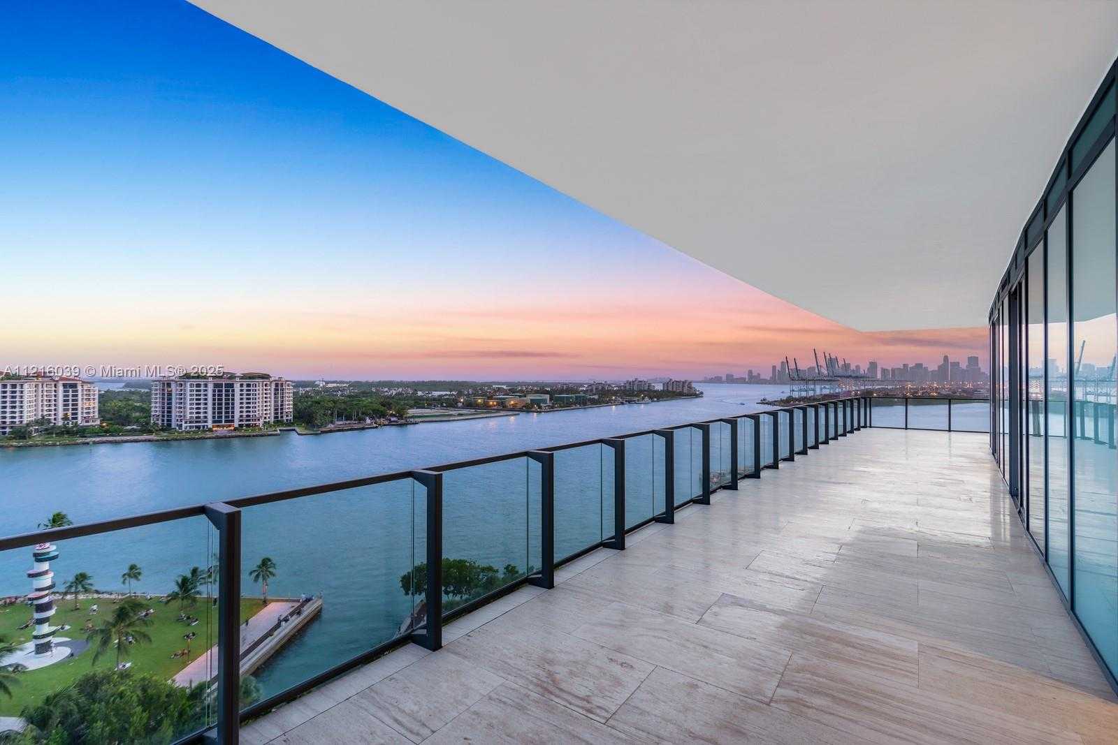 Small Image of 800 SOUTH POINTE DR #1204, Miami Beach Number 35