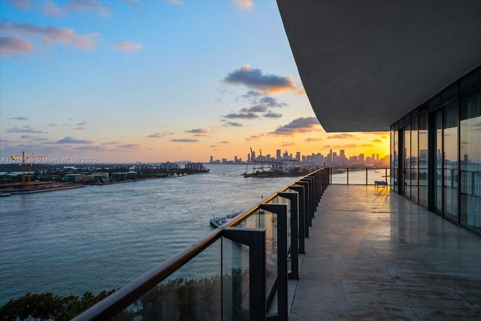 Small Image of 800 SOUTH POINTE DR #1204, Miami Beach Number 43