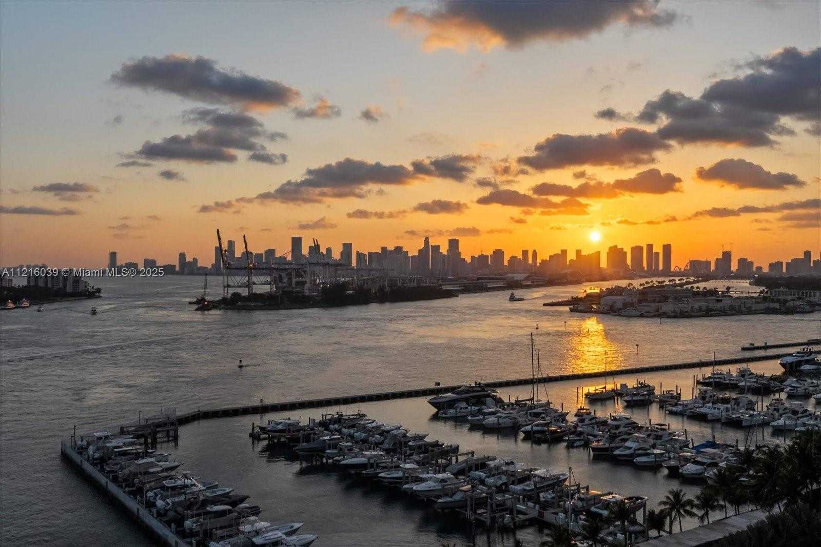 Small Image of 800 SOUTH POINTE DR #1204, Miami Beach Number 44