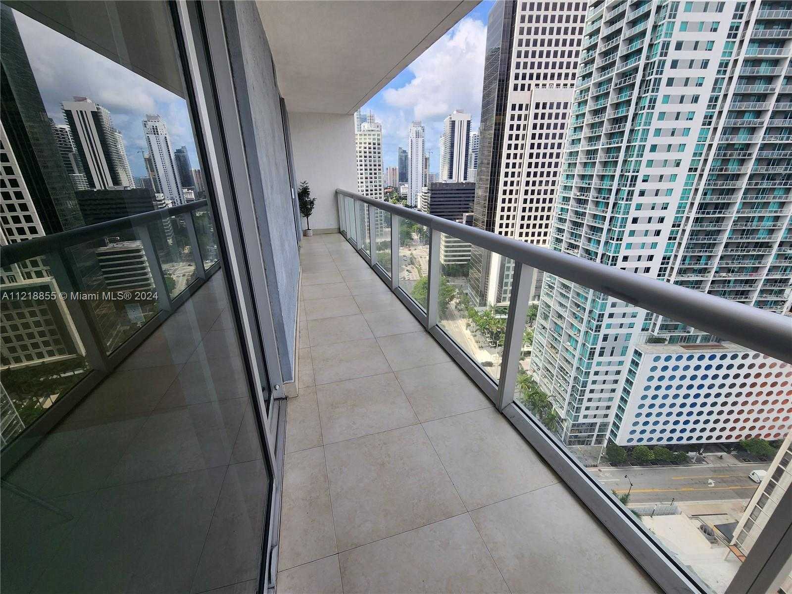 Small Image of 485 BRICKELL AVE #2504, Miami Number 20