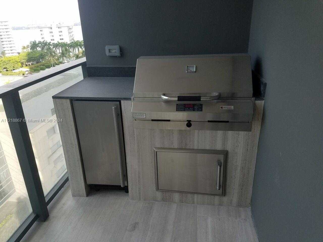 Imagen de Pequeño Objeto
