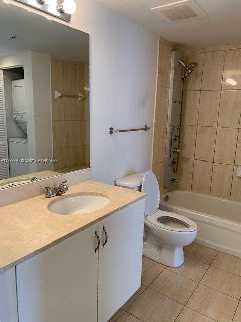 Small Image of 1750 NORTH BAYSHORE DR #2806, Miami Number 16