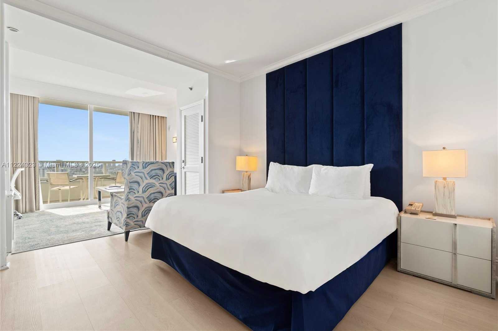 Small Image of 4401 COLLINS AV #2906/2908, Miami Beach Number 34