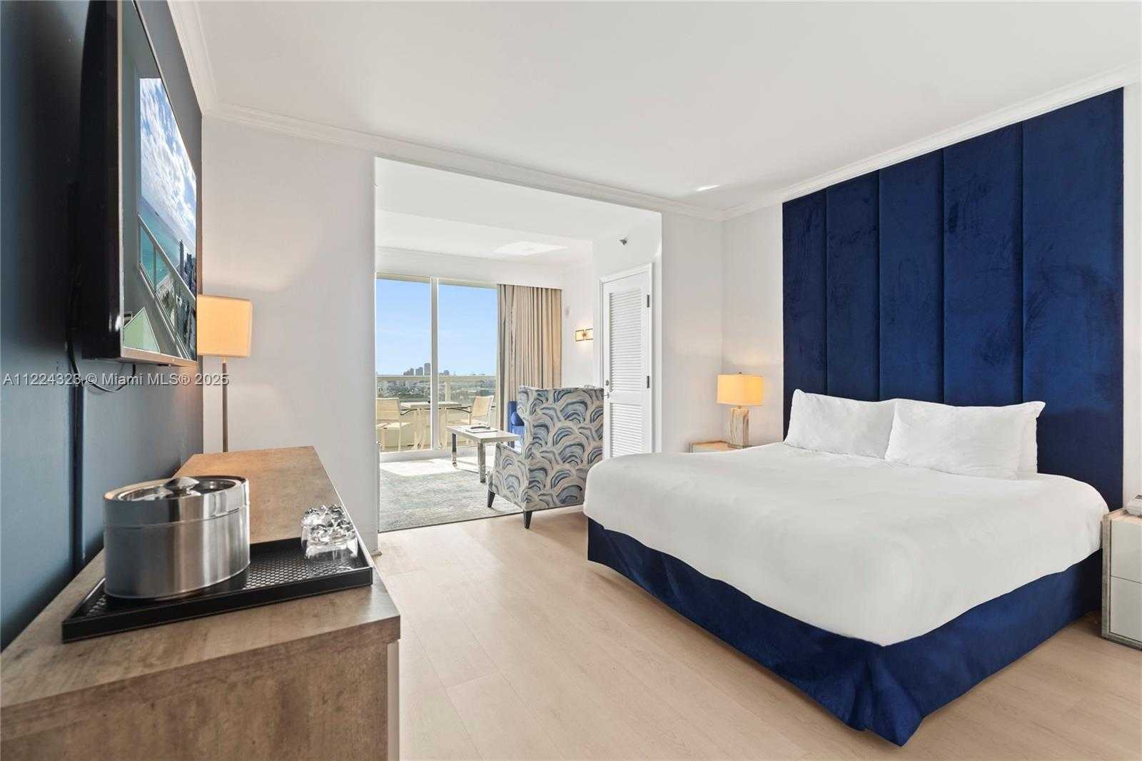Small Image of 4401 COLLINS AV #2906/2908, Miami Beach Number 39