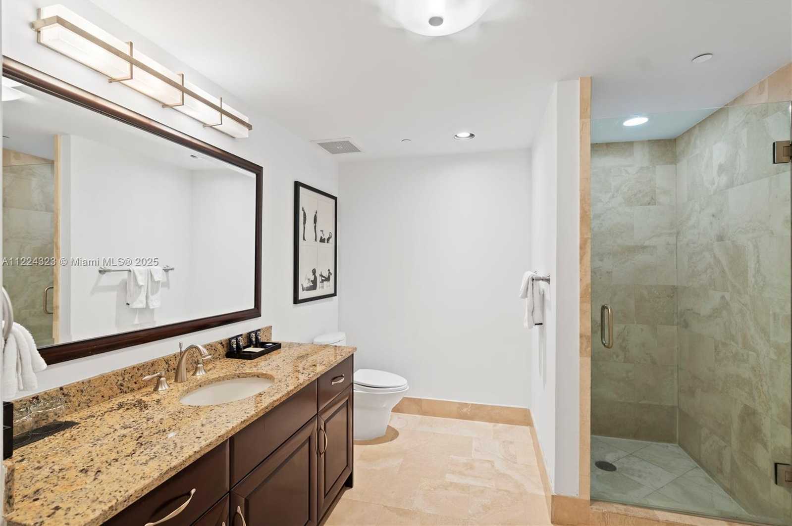 Small Image of 4401 COLLINS AV #2906/2908, Miami Beach Number 43