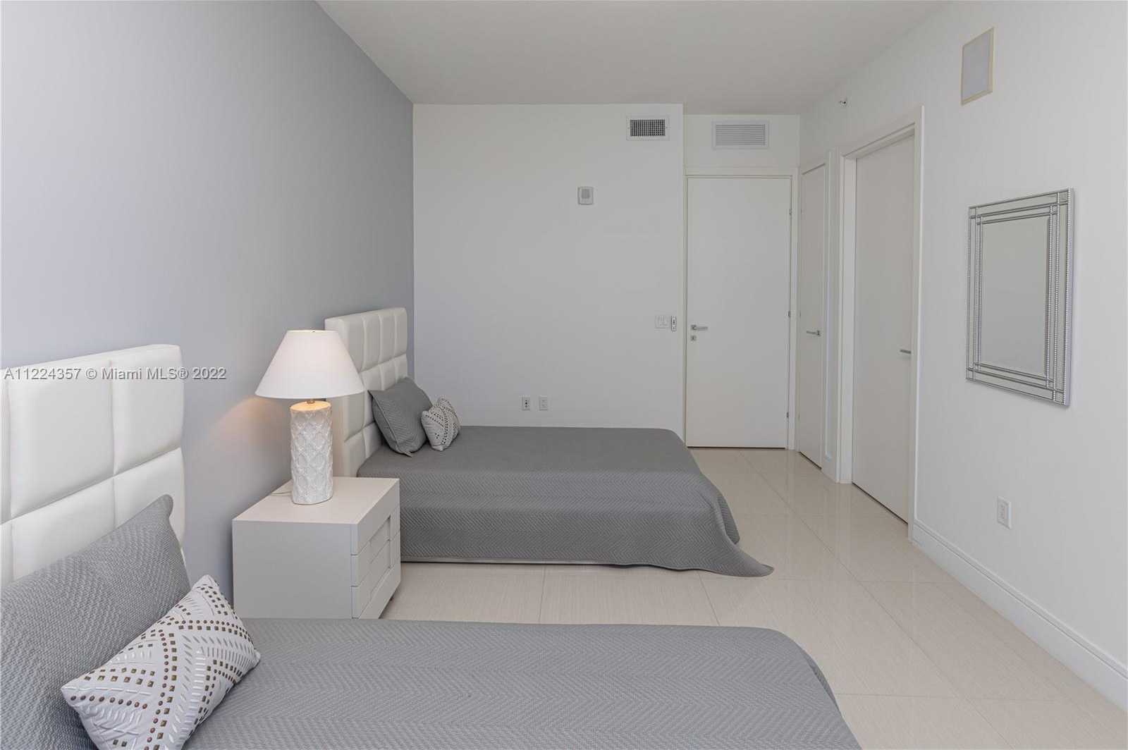 Small Image of 3300 NORTH EAST 188TH ST #618, Aventura Number 59