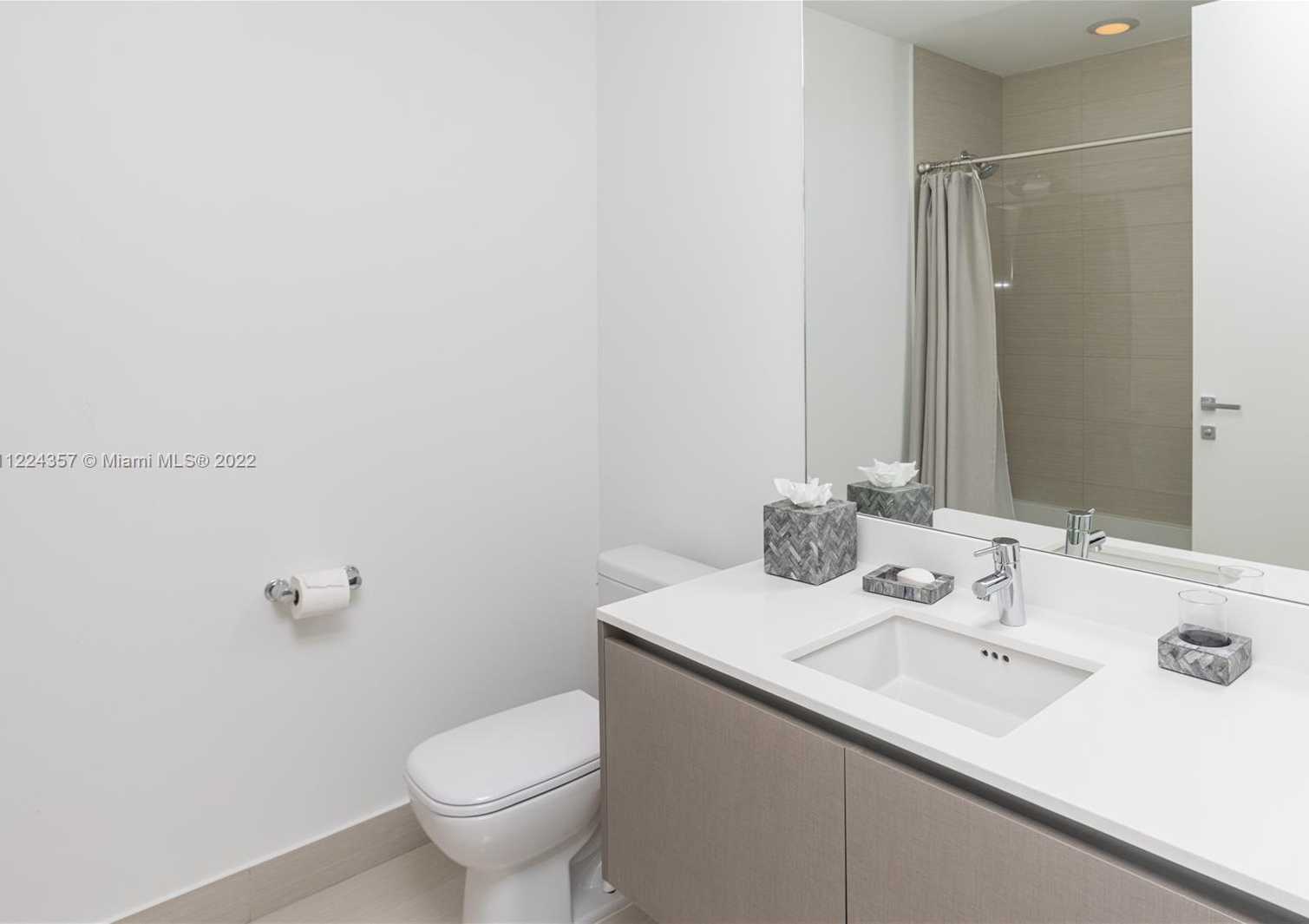 Small Image of 3300 NORTH EAST 188TH ST #618, Aventura Number 61