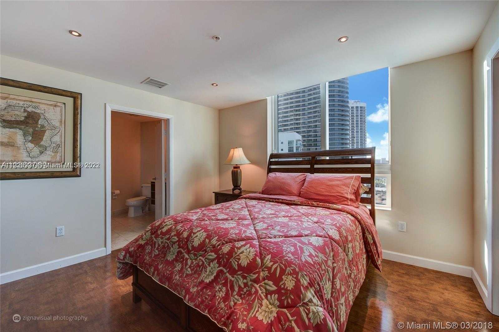 Small Image of 1900 NORTH BAYSHORE DR #3218, Miami Number 11