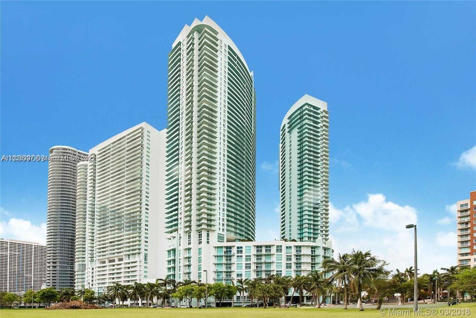 Small Image of 1900 NORTH BAYSHORE DR #3218, Miami Number 15