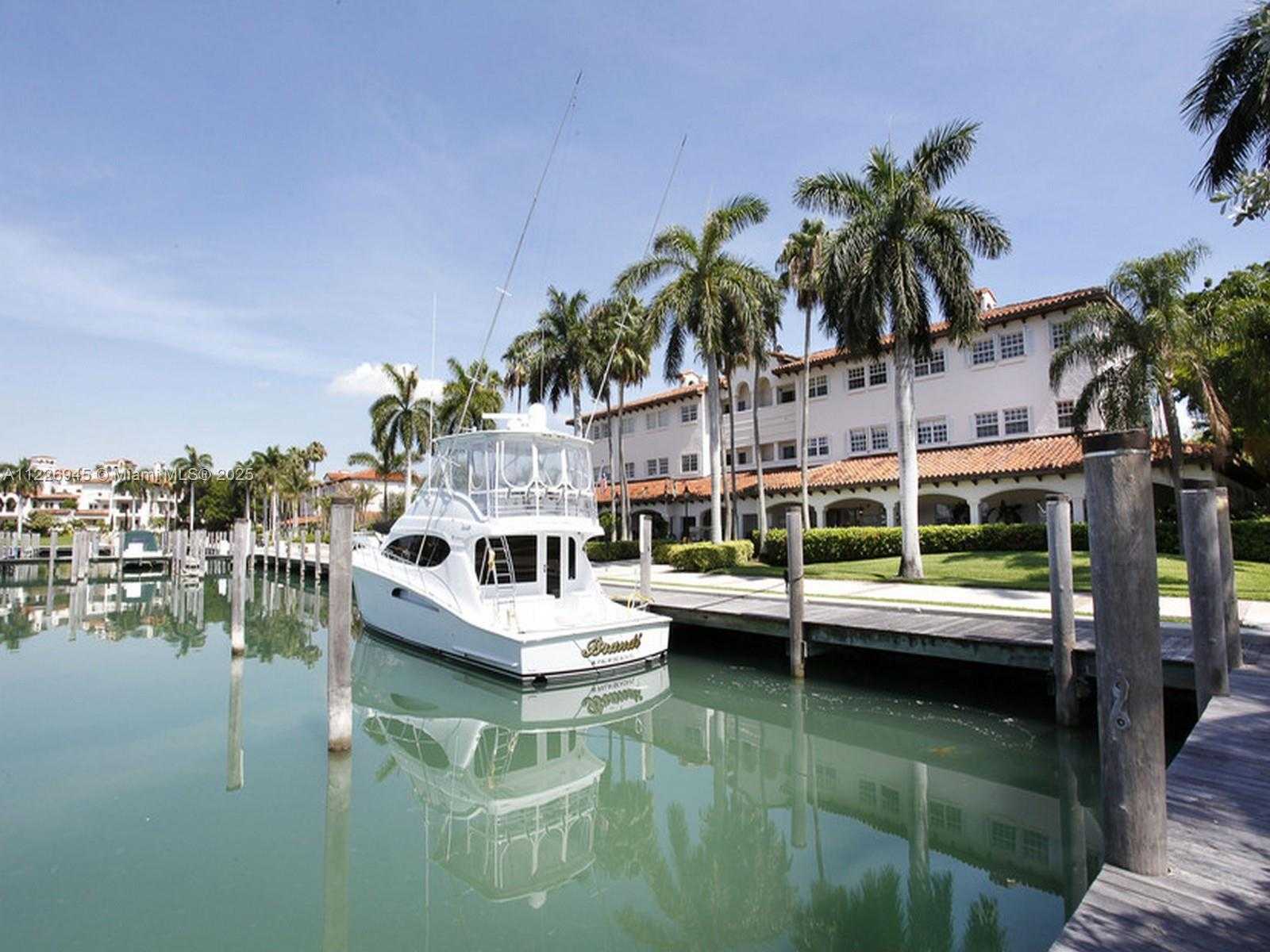 Small Image of 19126 FISHER ISLAND DR #19126, Miami Beach Number 54