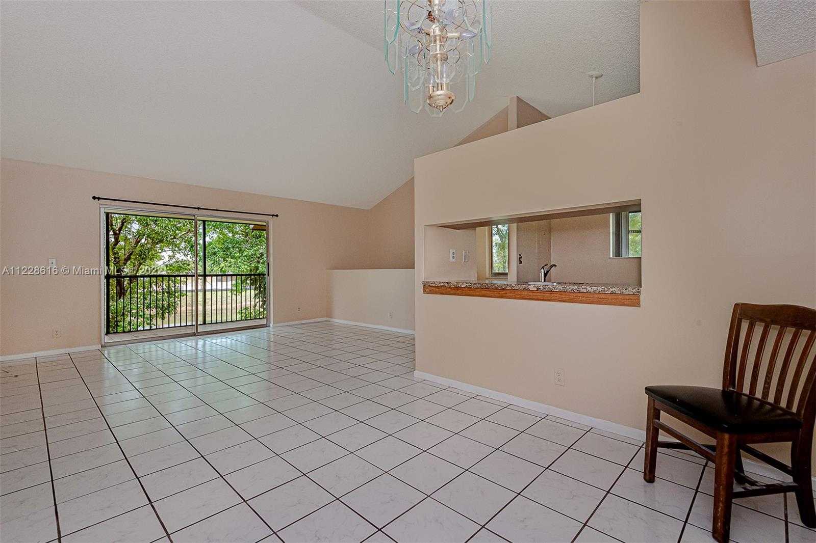 Small Image of 3041 NORTH OAKLAND FOREST DR #204, Oakland Park Number 11