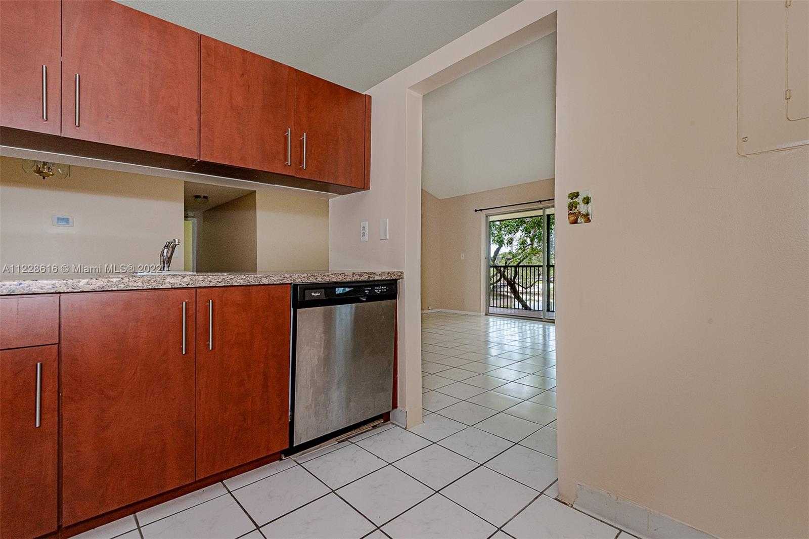 Small Image of 3041 NORTH OAKLAND FOREST DR #204, Oakland Park Number 9