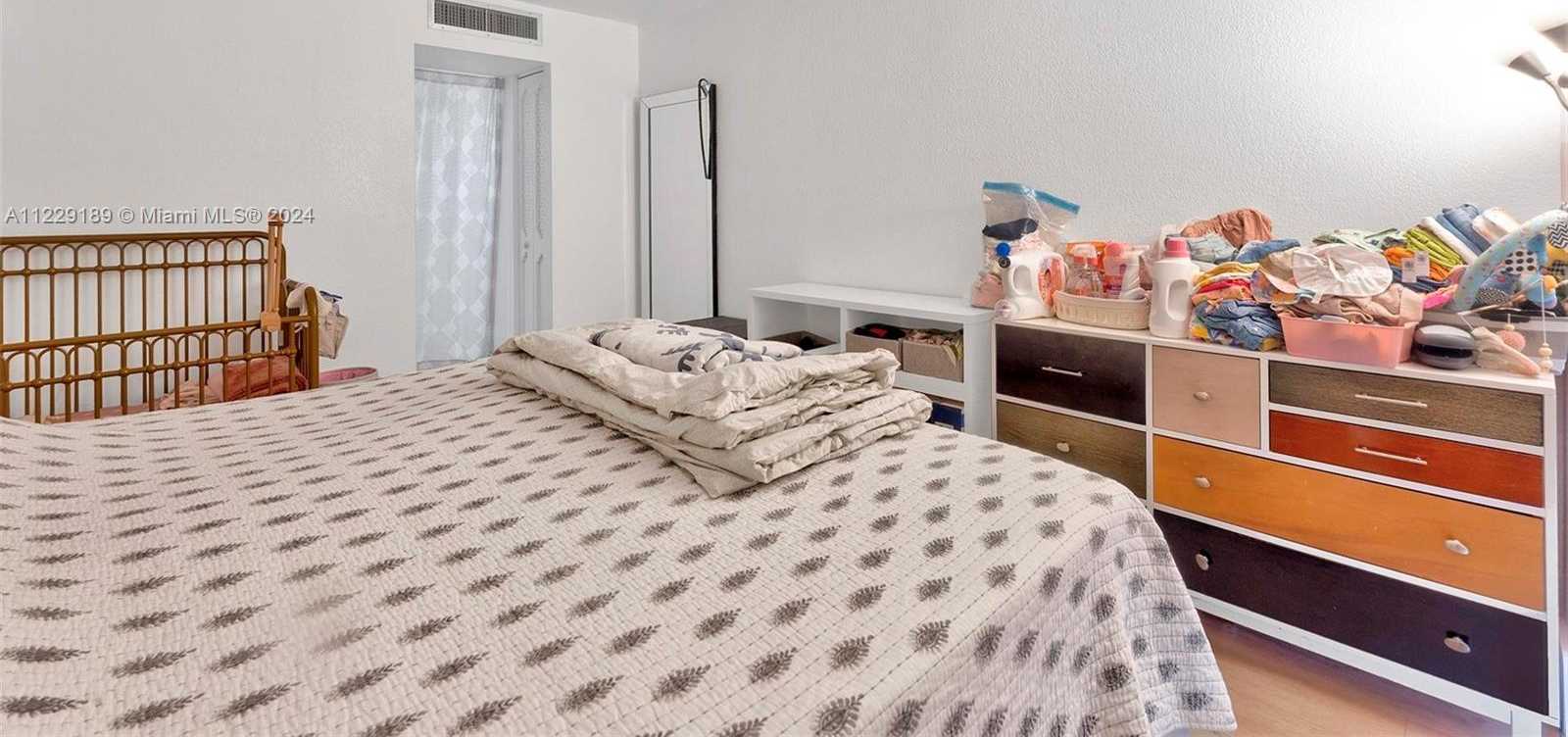 Small Image of 3401 NORTH COUNTRY CLUB DR #406, Aventura Number 13