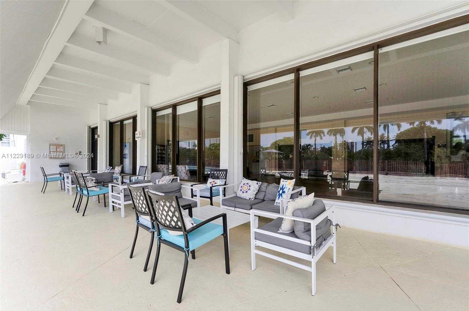 Small Image of 3401 NORTH COUNTRY CLUB DR #406, Aventura Number 27