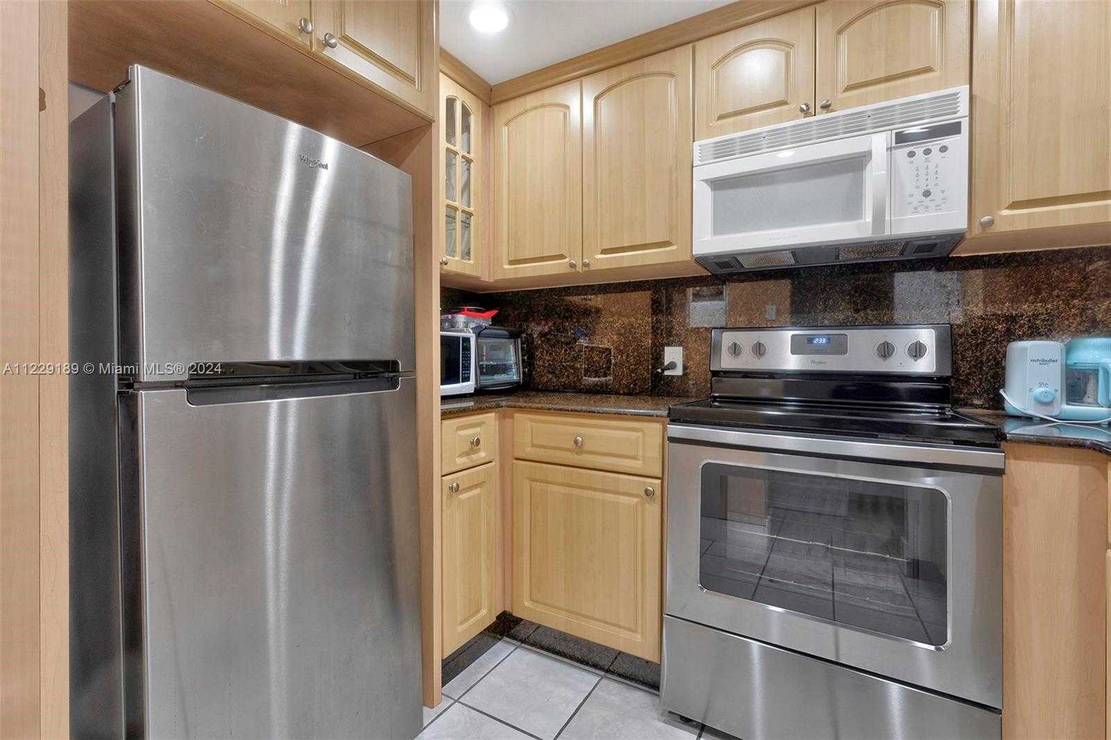 Small Image of 3401 NORTH COUNTRY CLUB DR #406, Aventura Number 8